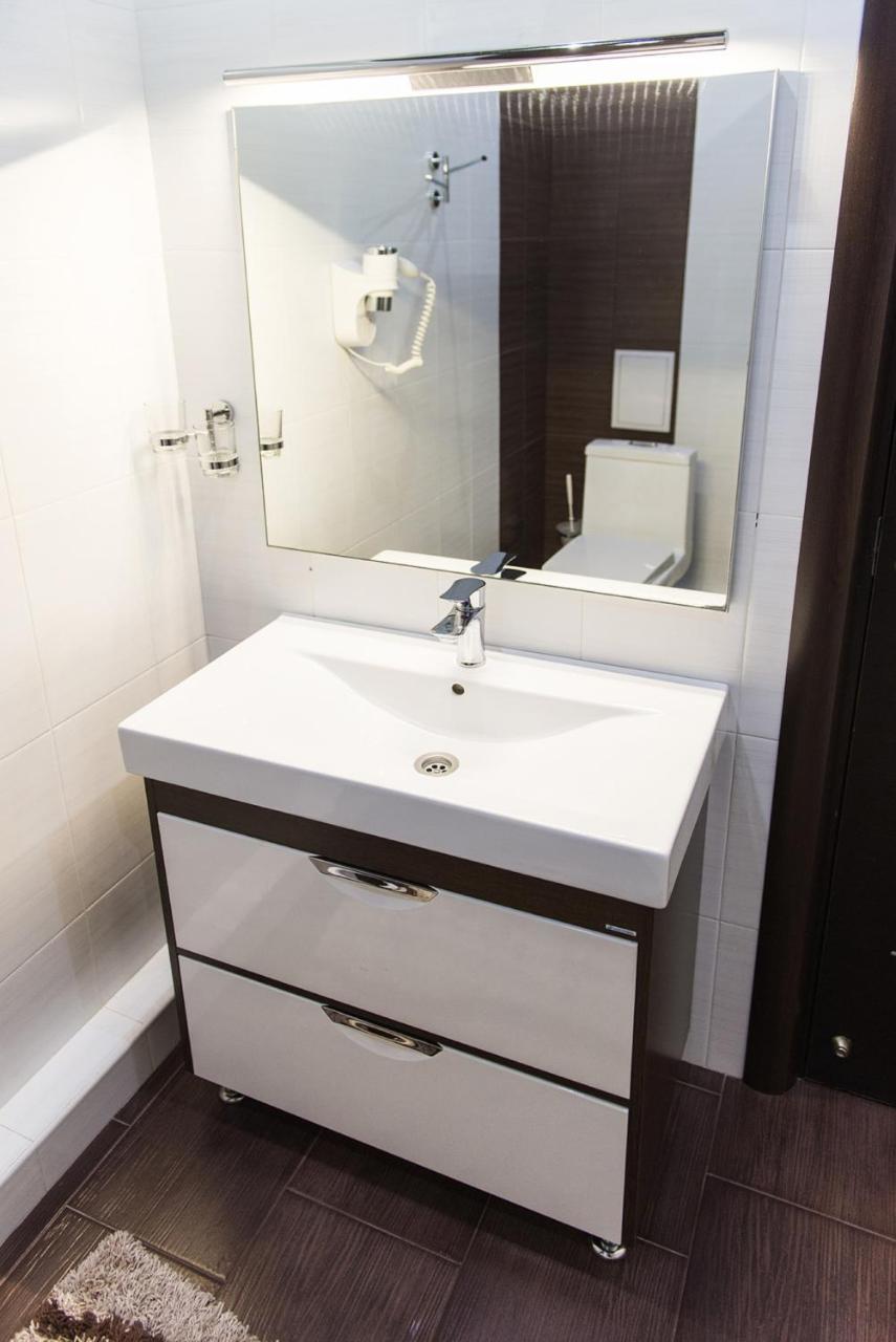 Apartment On Kunayeva 38 쉼켄트 외부 사진